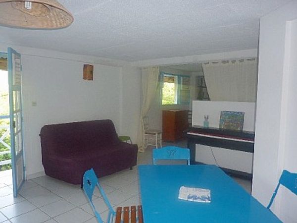 GRAND T2 PROCHE DE LA MER